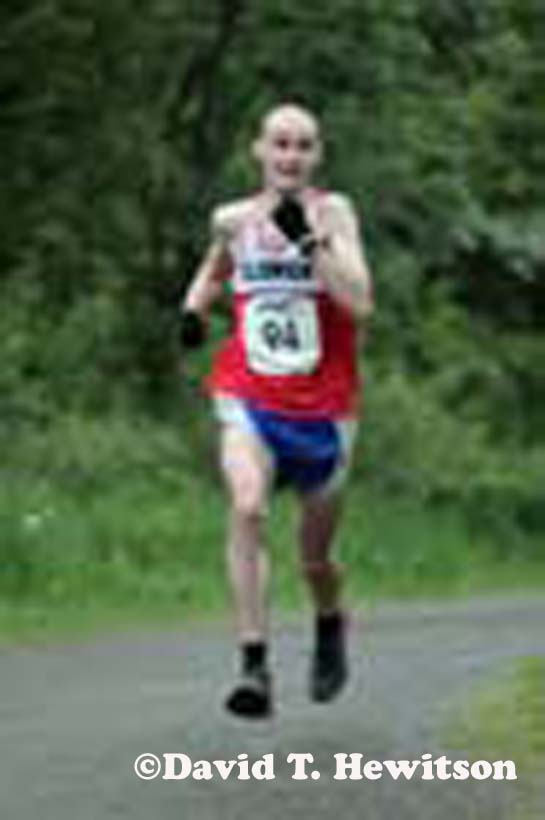 Philip Sanderson (Elswick) 2nd in the George Ogle Memorial Race, Rowlands Gill.